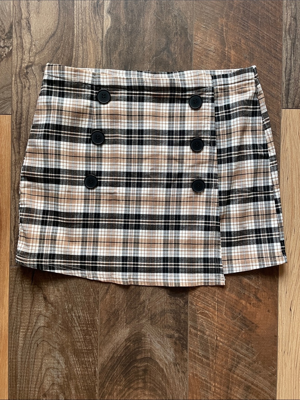NWT Double-Breasted Plaid Mini Skirt in Beige and Black